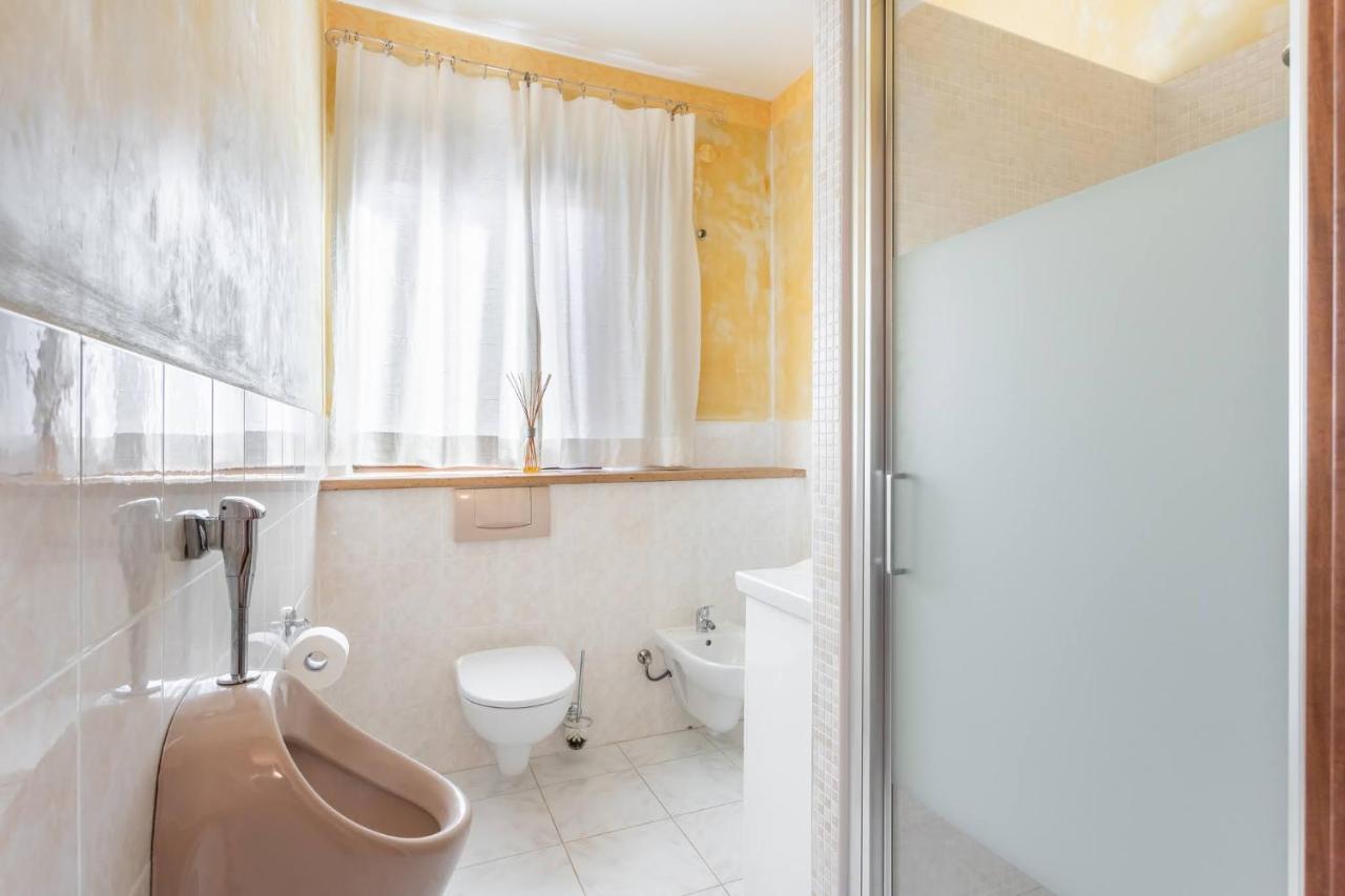 Casa Vista Mare Bosa/Magomadas Екстериор снимка