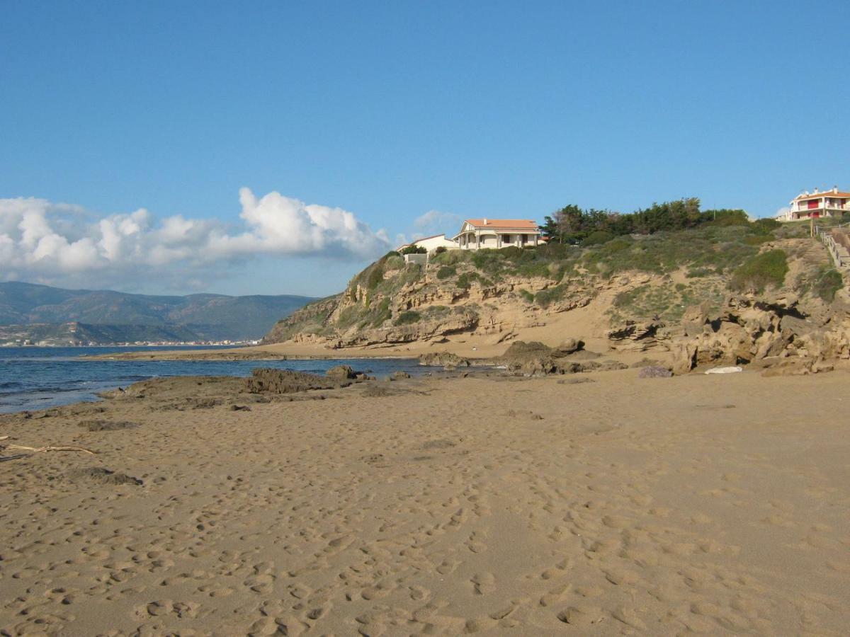 Casa Vista Mare Bosa/Magomadas Екстериор снимка
